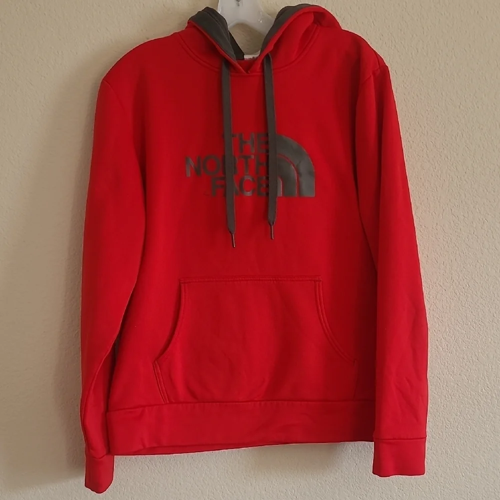 The North Face Red Hoodie for Men Size M